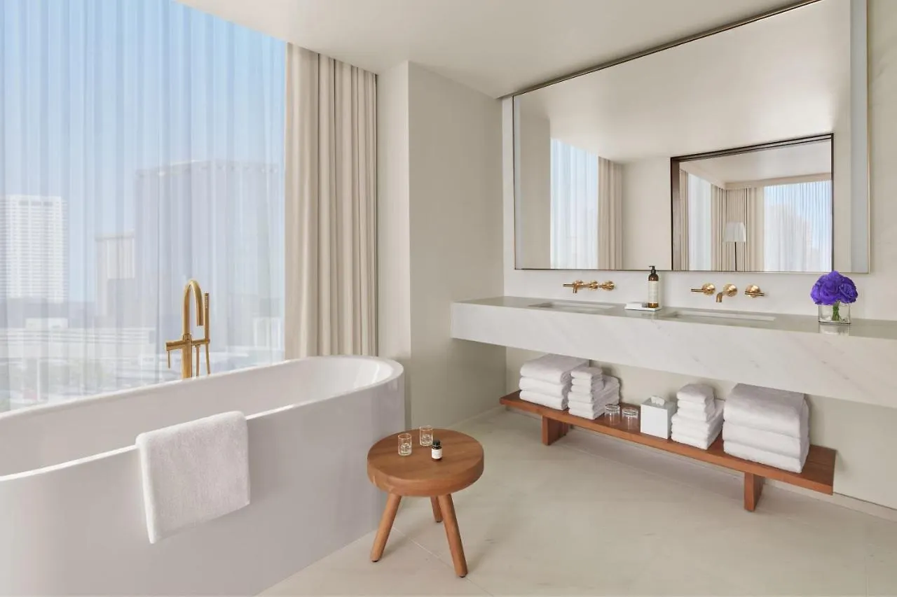 Hotel The Tampa Edition